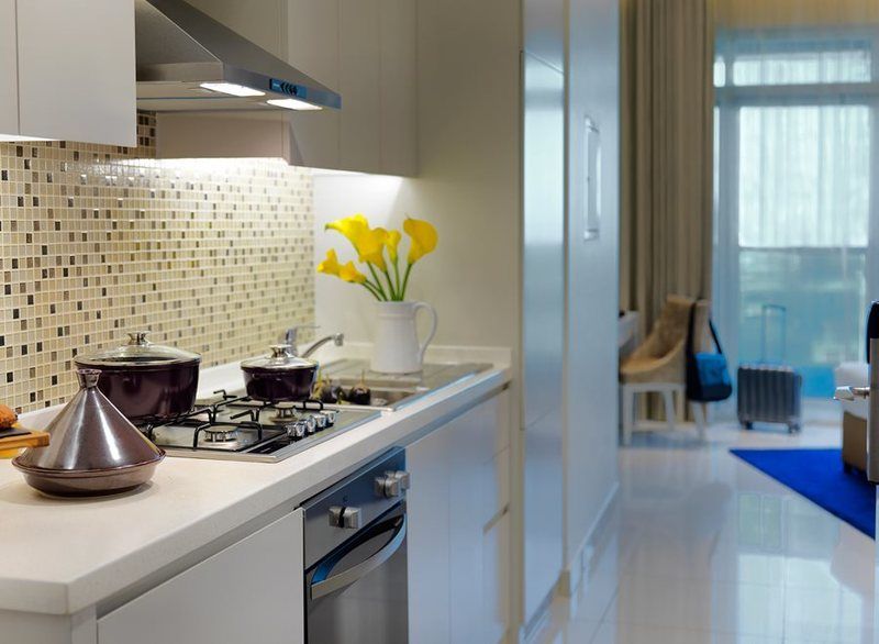 Damac Maison The Vogue ดูไบ ภายนอก รูปภาพ A typical kitchen