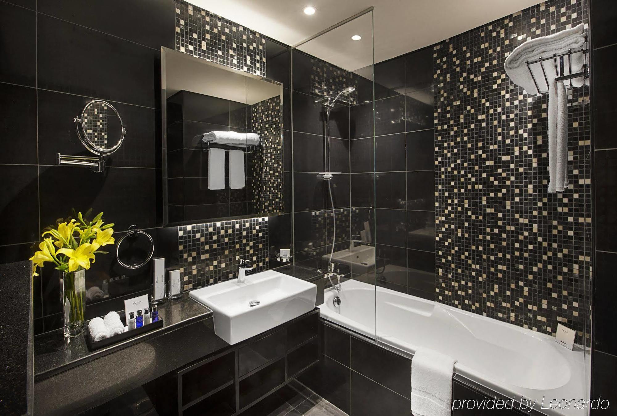 Damac Maison The Vogue ดูไบ ภายนอก รูปภาพ Bathroom